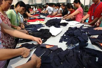 次品服装销毁 上海处理质量不合格衣物的规范与意义
